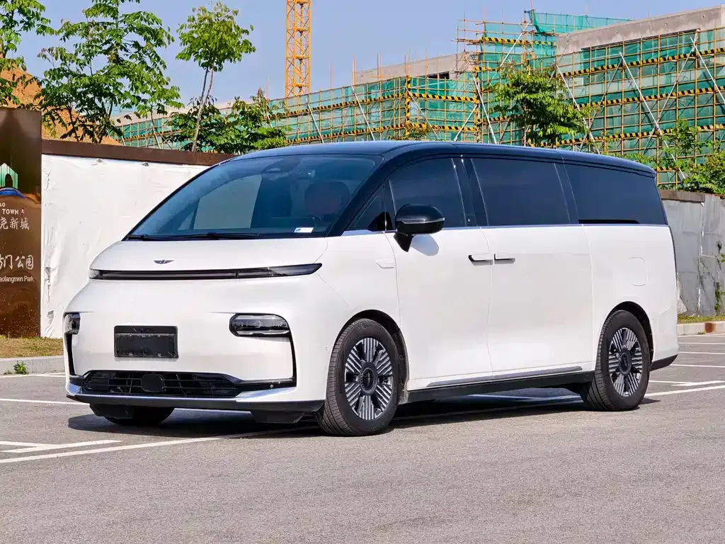 Geely Yizhen L380