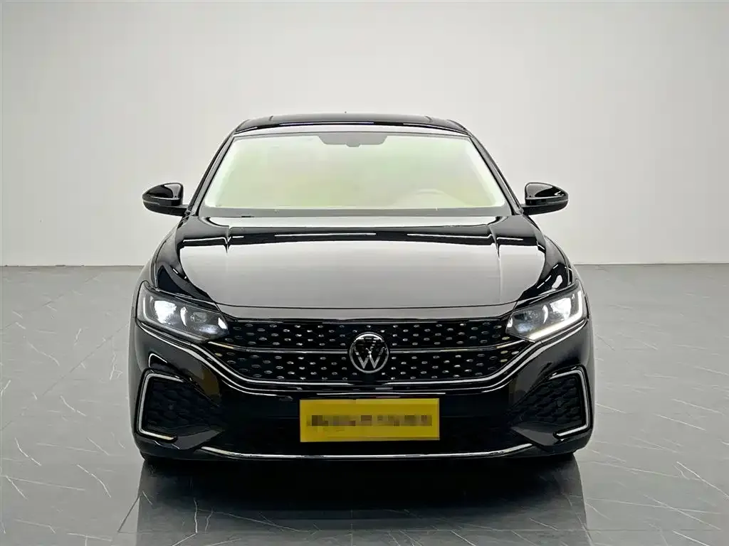 Volkswagen Passat — фото 2