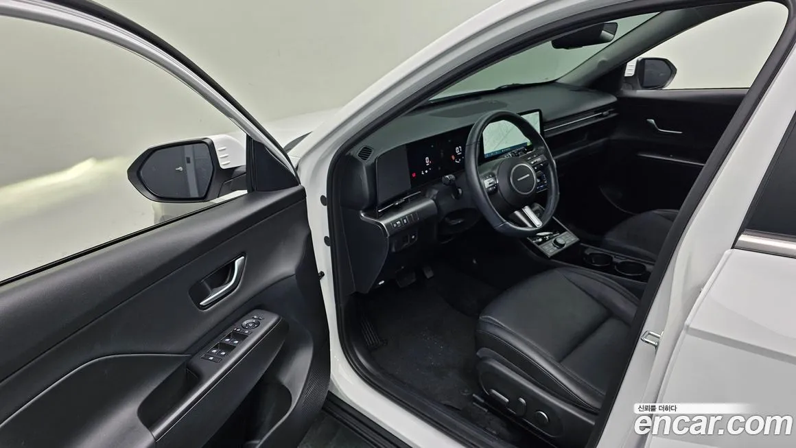 Hyundai Kona 2023 из KR, фото 3
