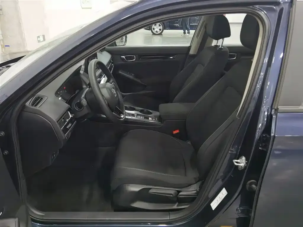 Honda Civic 2024 из CN, фото 3
