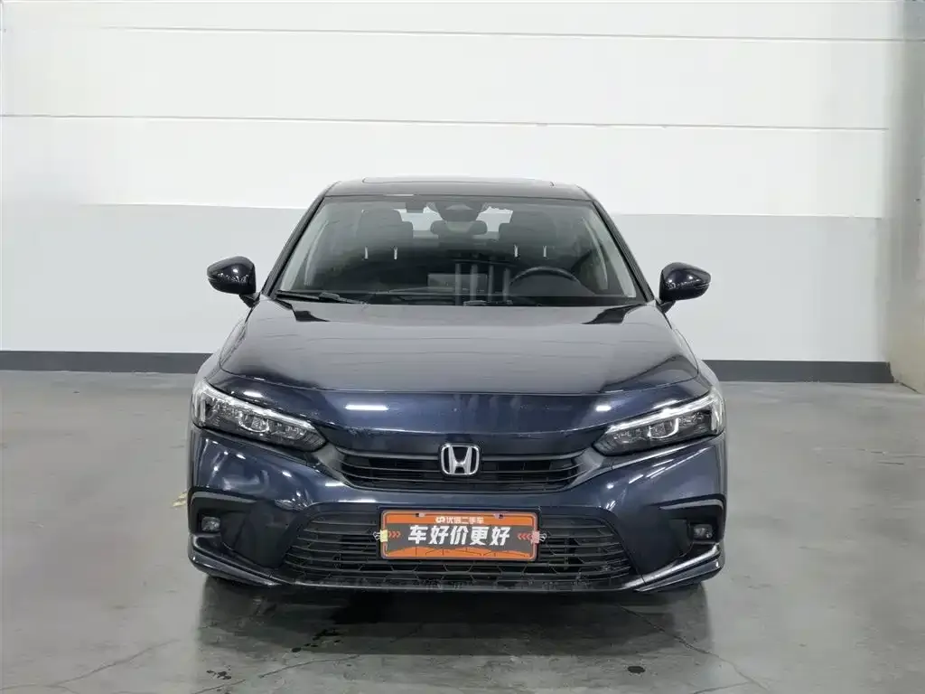 Honda Civic 2024 из CN, фото 2