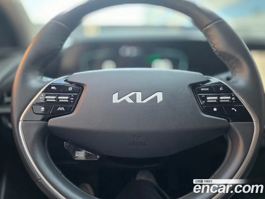 Kia Niro — фото 4