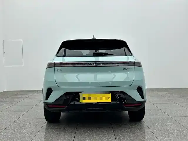 Lynk & Co 06 EM-P 2024 из CN, фото 9