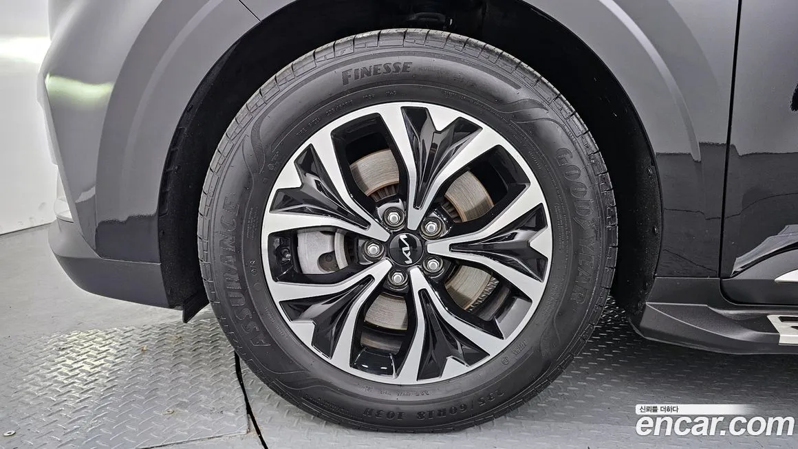 Kia Carnival 2023 из KR, фото 4