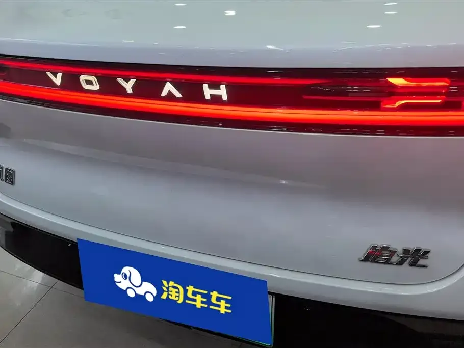 VOYAH Zeekr 2023 из CN, фото 2