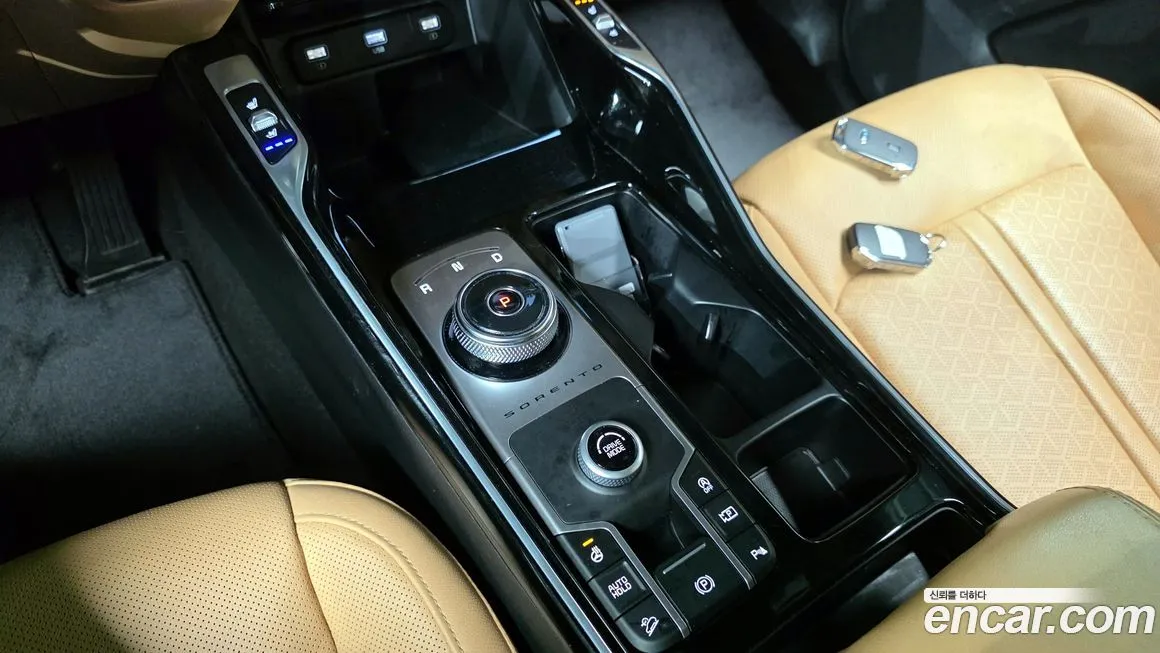 Kia Sorento — фото 10