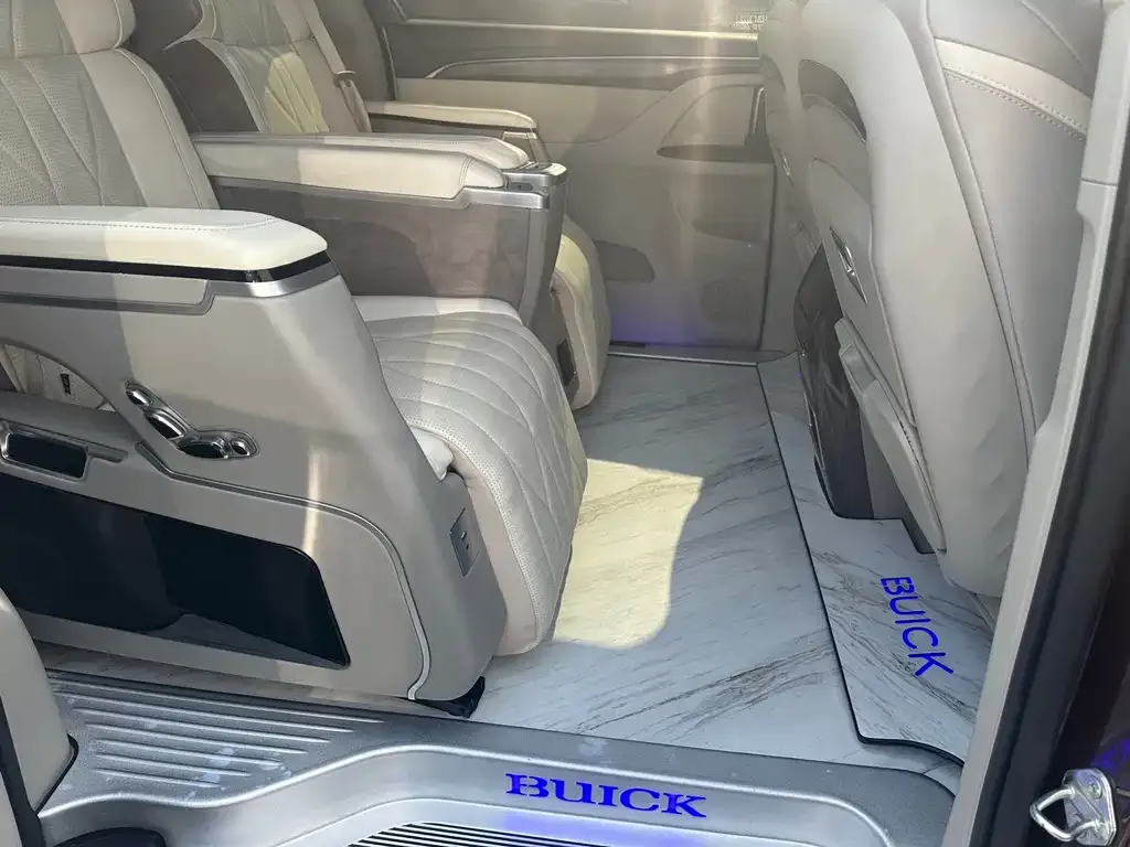Buick GL8 2022 из CN, фото 5