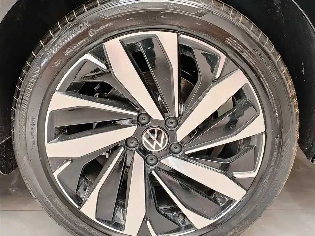 Volkswagen Passat 2026 из CN, фото 4