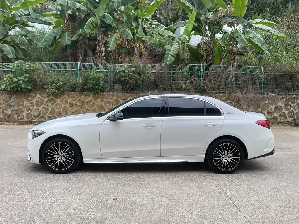 Mercedes-Benz C-Class 2024 из CN, фото 7