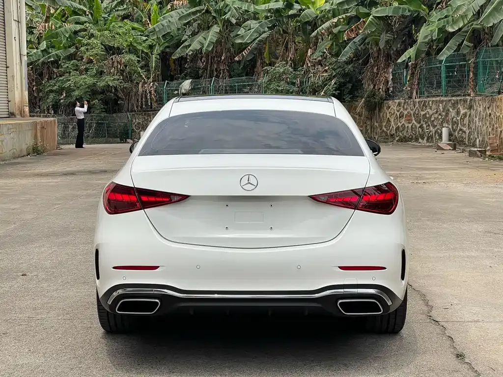 Mercedes-Benz C-Class 2024 из CN, фото 2
