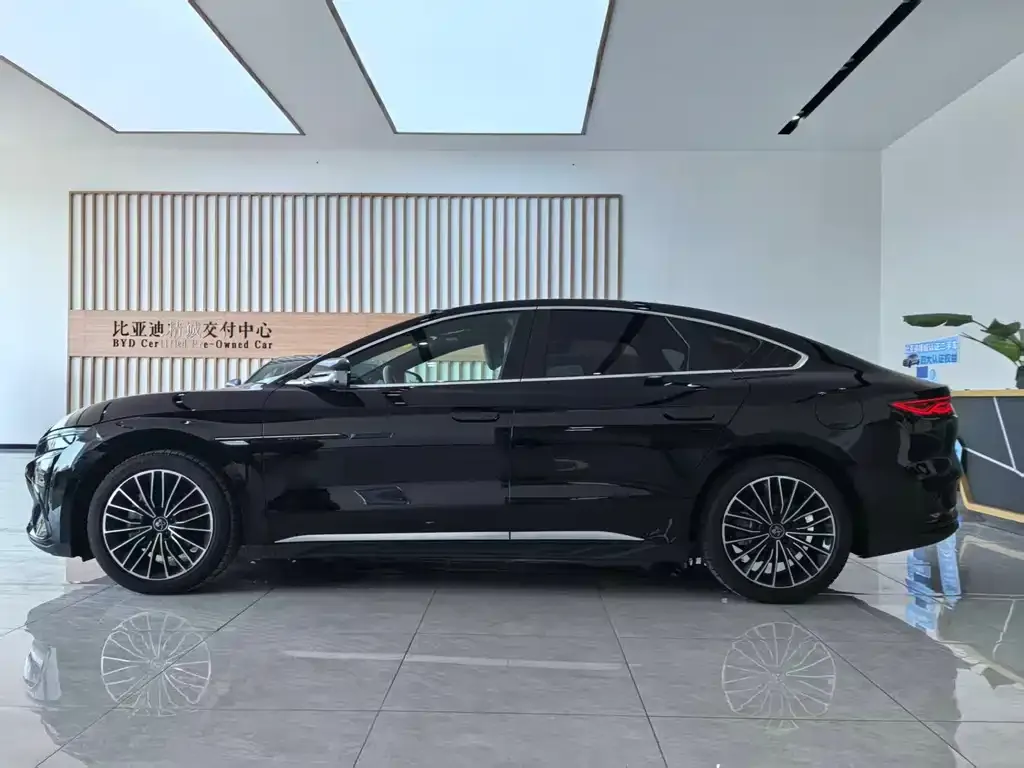BYD Han 2025 из CN, фото 6