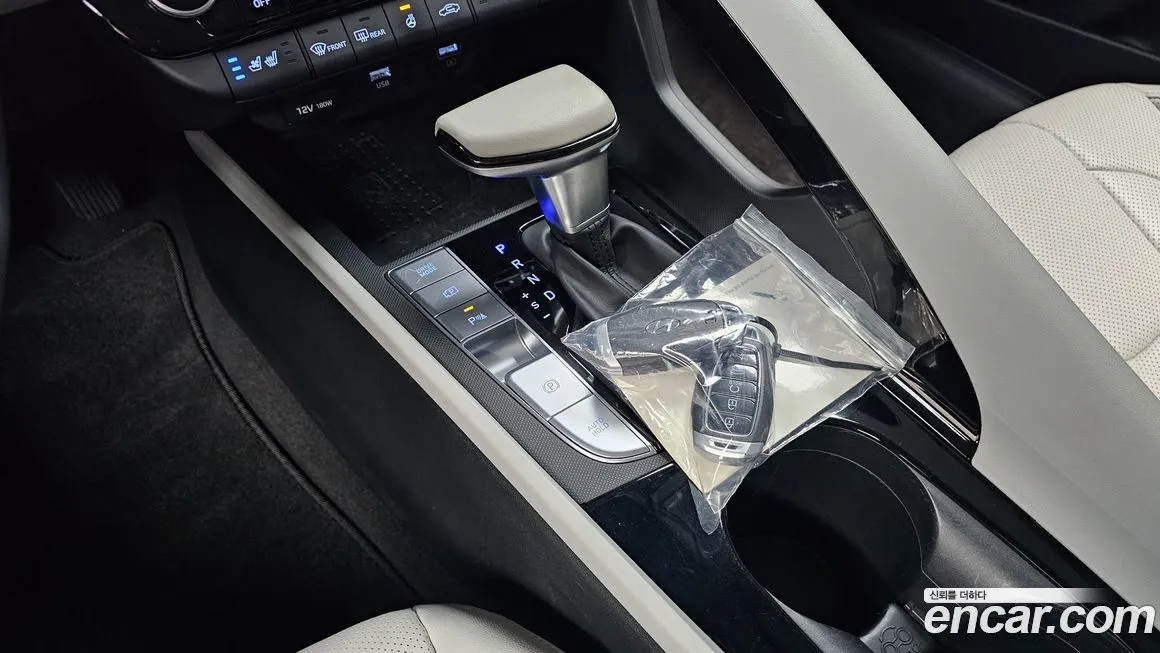 Hyundai AVANTE — фото 5