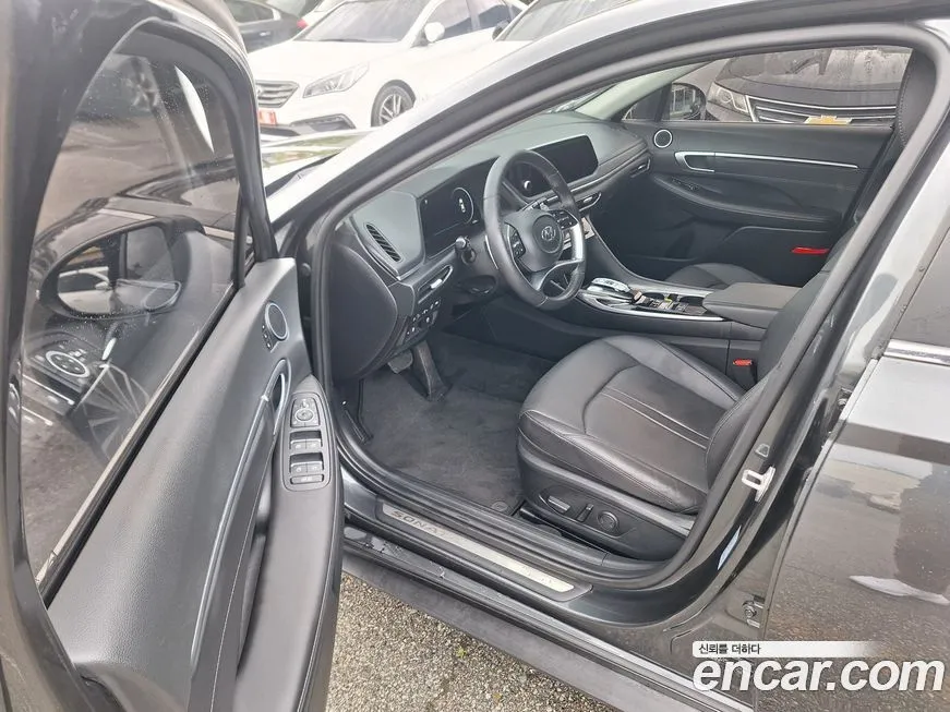 Hyundai Sonata 2023 из KR, фото 3