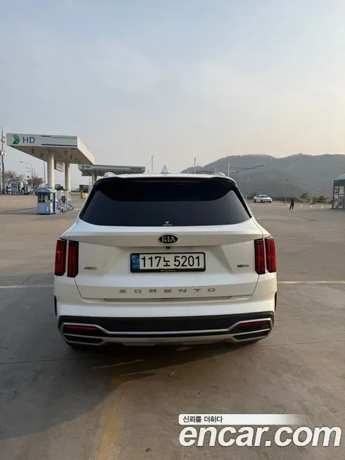 Kia Sorento — фото 7