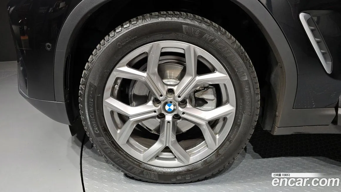 BMW X3 — фото 10