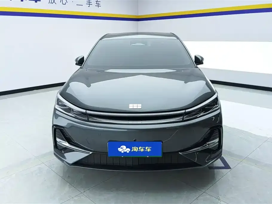 Geely Galaxy A7 — фото 3
