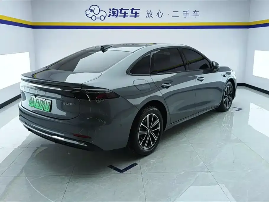Geely Galaxy A7 — фото 8