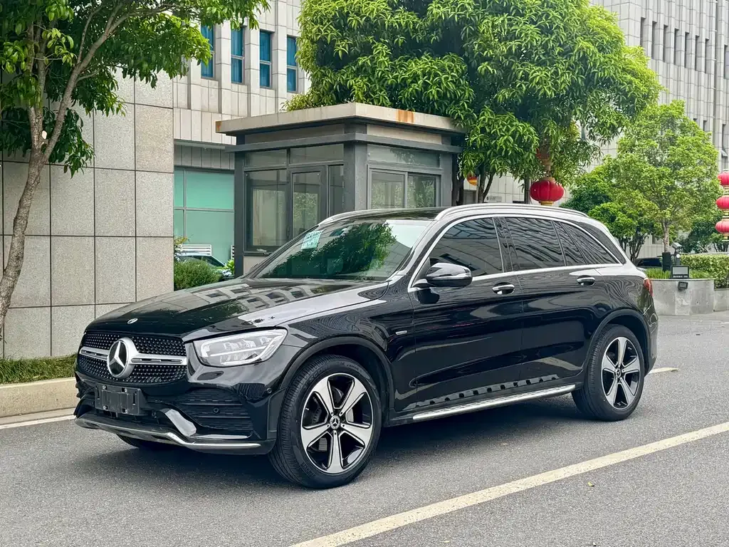 Mercedes-Benz GLC — фото 8