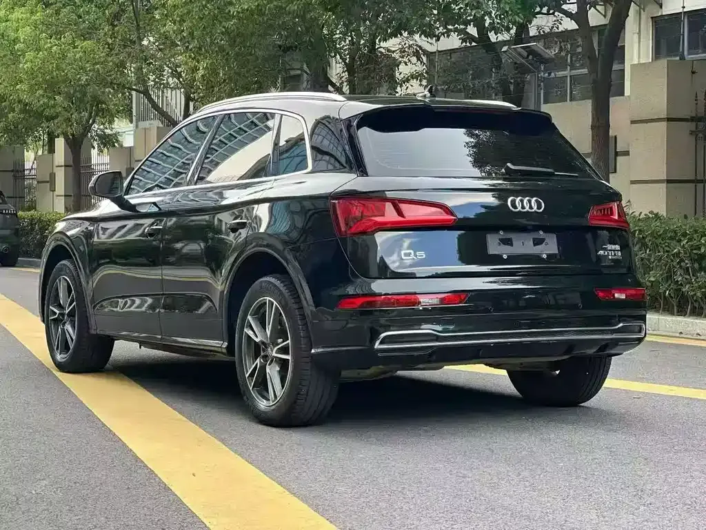 Audi Q5L 2021 из CN, фото 9