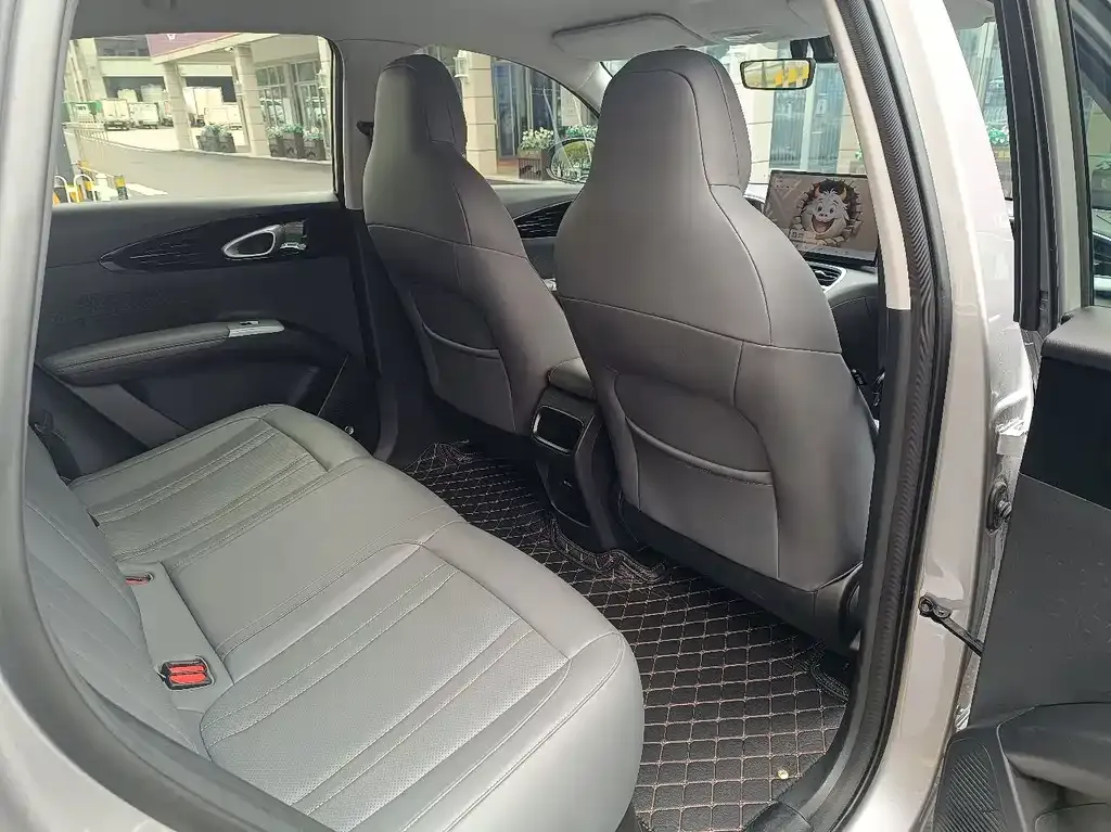Geely Starburst — фото 10