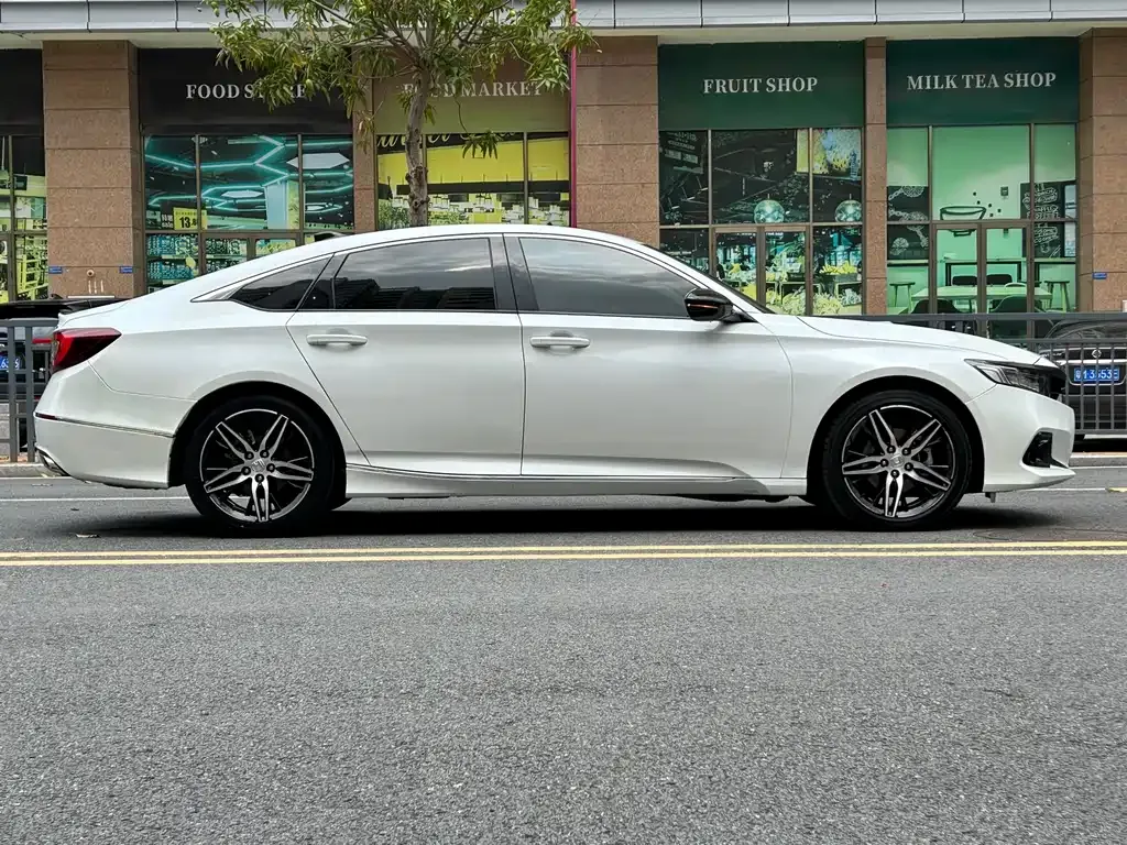 Honda Accord 2022 из CN, фото 7