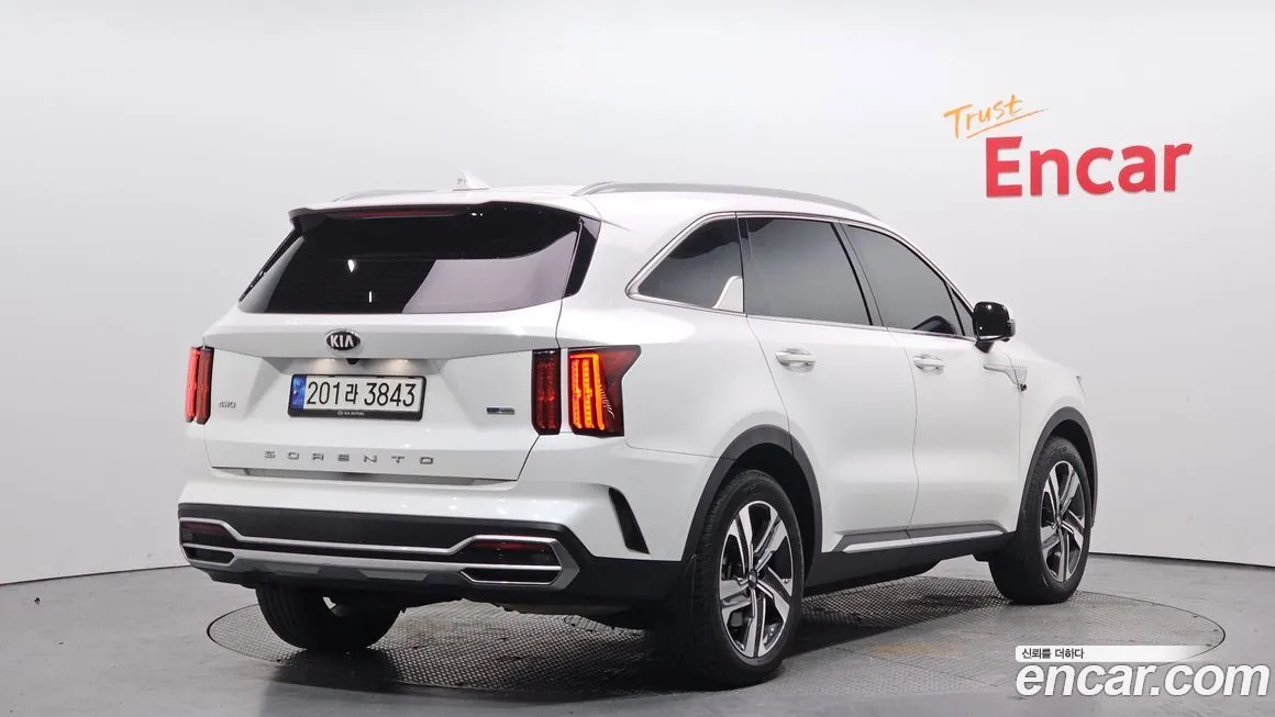 Kia Sorento — фото 4