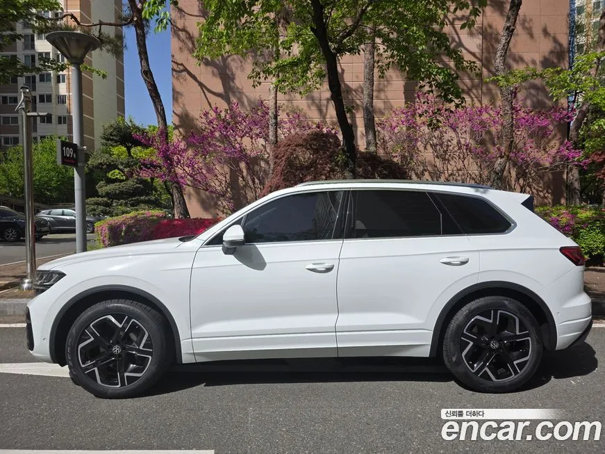 Volkswagen Touareg 2026 из KR, фото 8