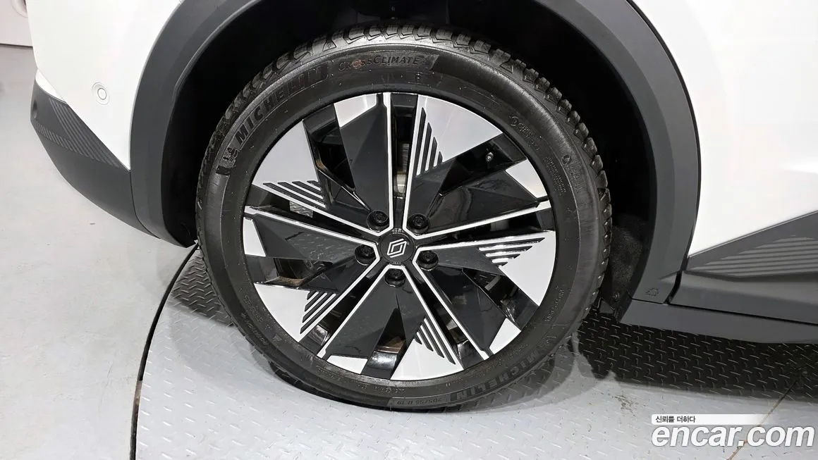 Renault Korea (Samsung) Scenic 2026 из KR, фото 10