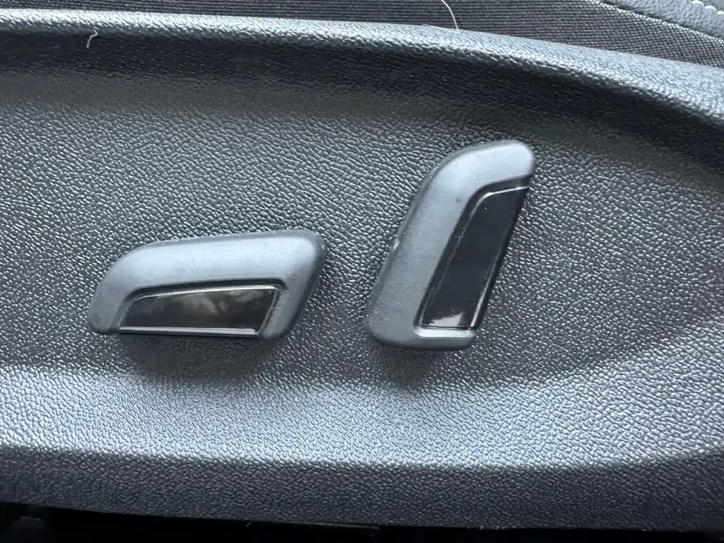 Volkswagen Passat — фото 9
