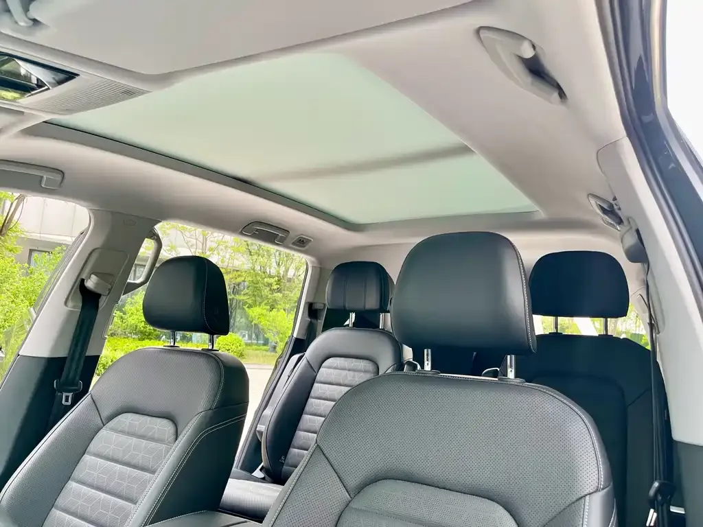 Volkswagen Talagon 2024 из CN, фото 5