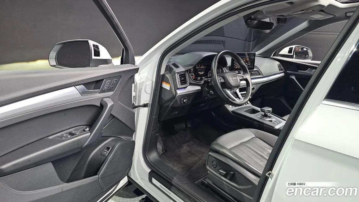 Audi Q5 2021 из KR, фото 10