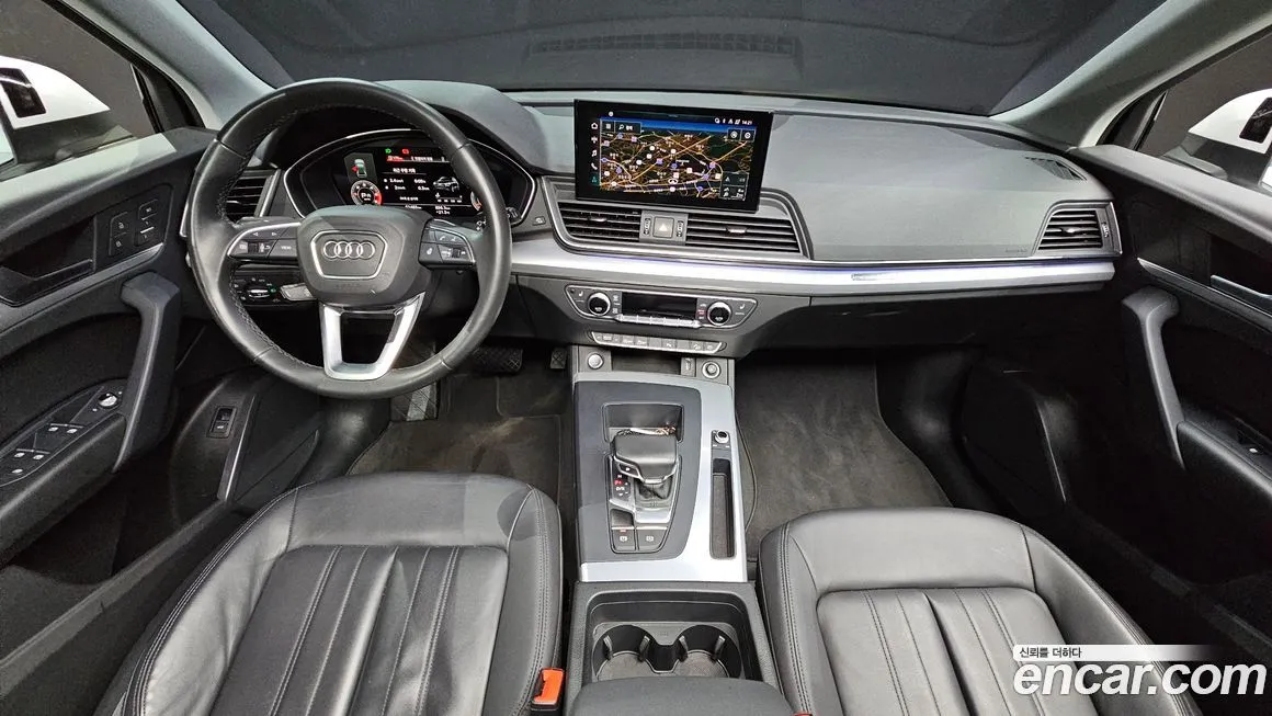 Audi Q5 2021 из KR, фото 5