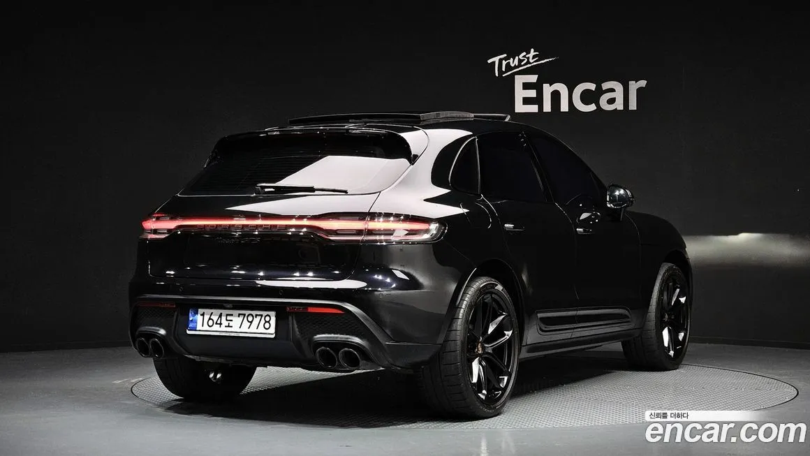 Porsche Macan 2023 из KR, фото 2