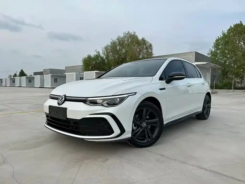 Volkswagen Golf 2022 из CN, фото 1