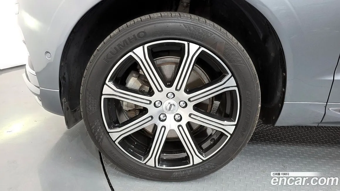 Volvo XC60 2021 из KR, фото 9