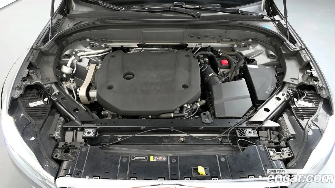 Volvo XC60 2021 из KR, фото 10