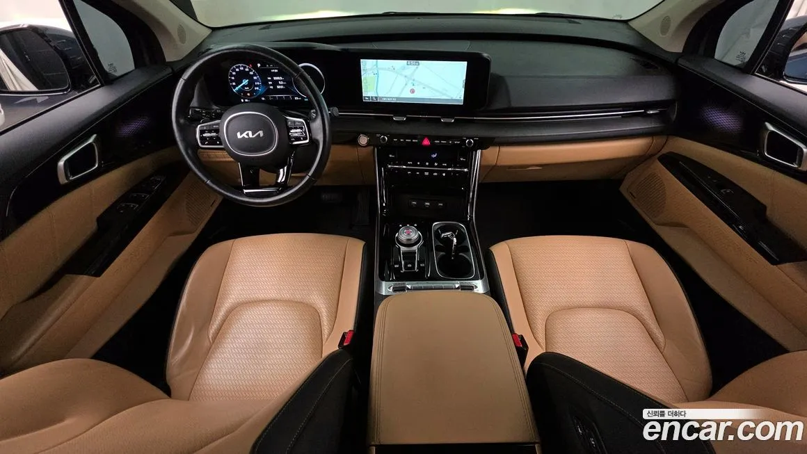 Kia Carnival — фото 10