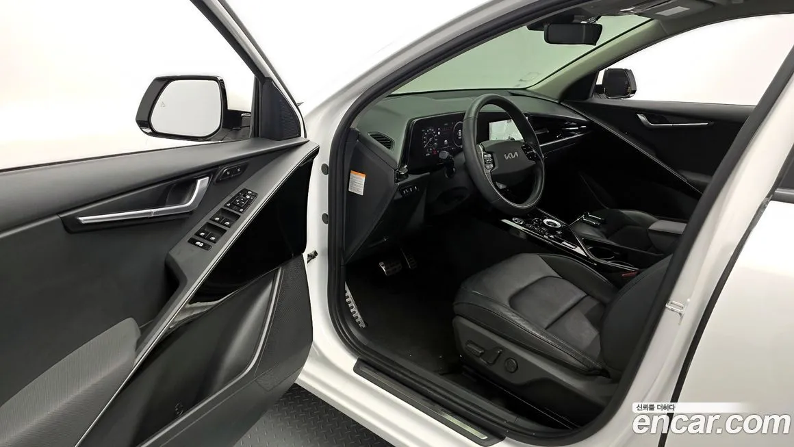 Kia Niro 2023 из KR, фото 5