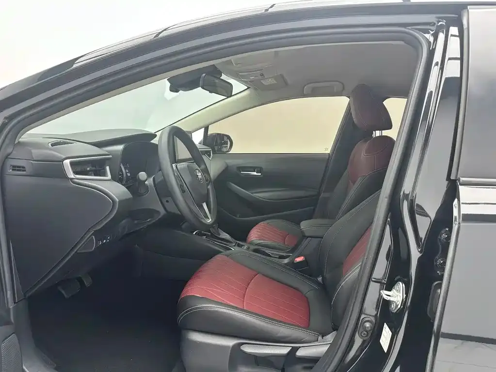 Toyota Corolla 2022 из CN, фото 9