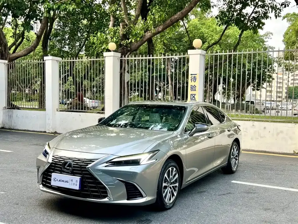 Lexus ES 2025 из CN, фото 1