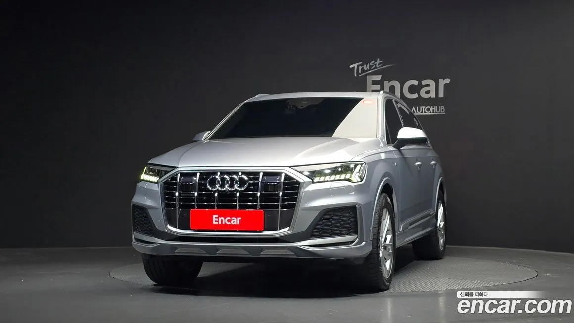 Audi Q7 2021 из KR, фото 7