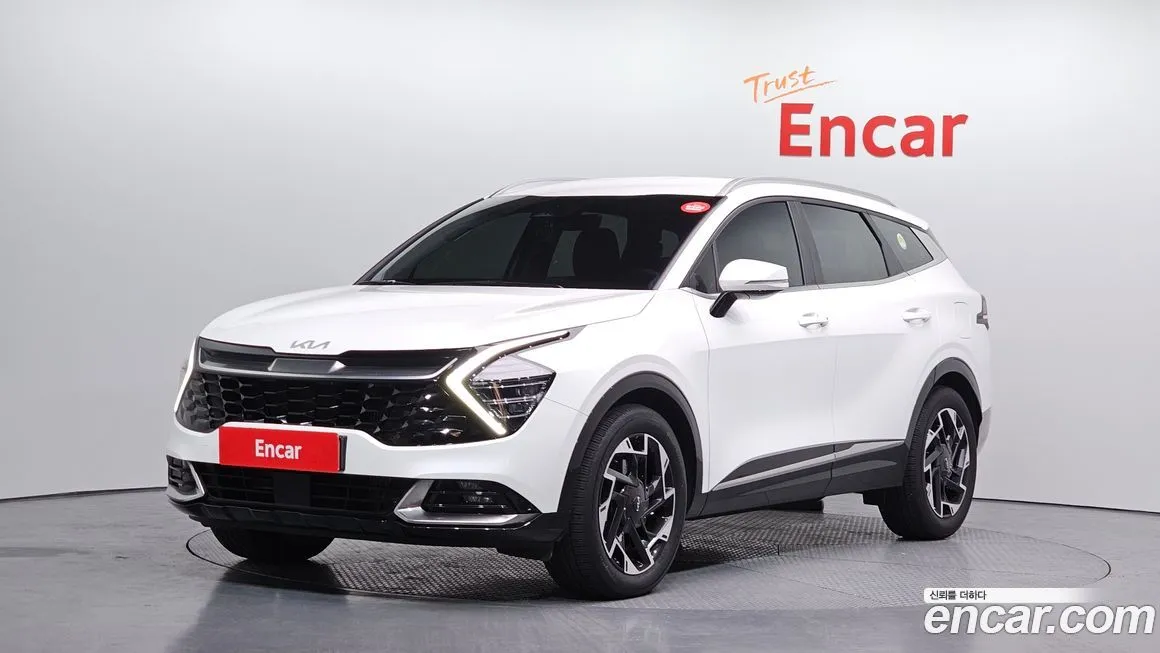 Kia Sportage — фото 1