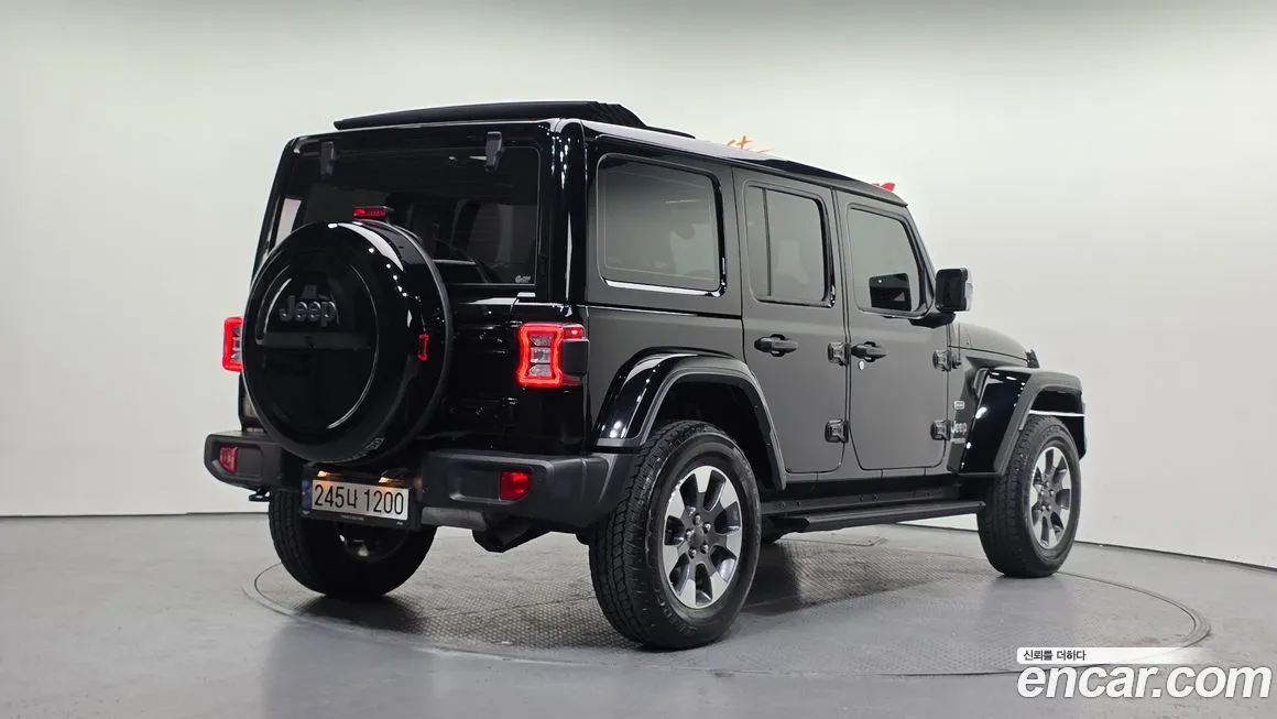 Jeep Wrangler 2022 из KR, фото 9