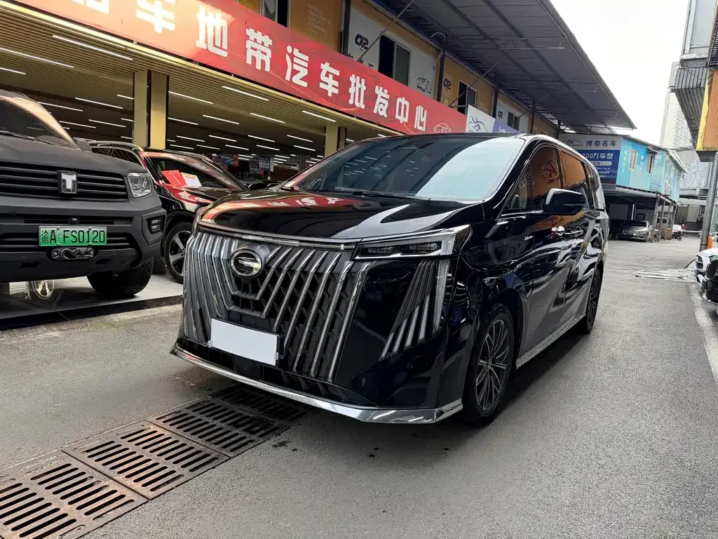 GAC Motor Trumpchi M8 — фото 1