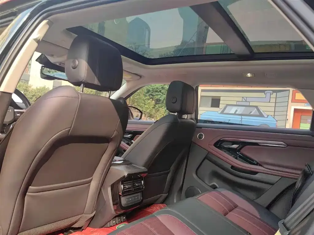 Land Rover Evoque — фото 4