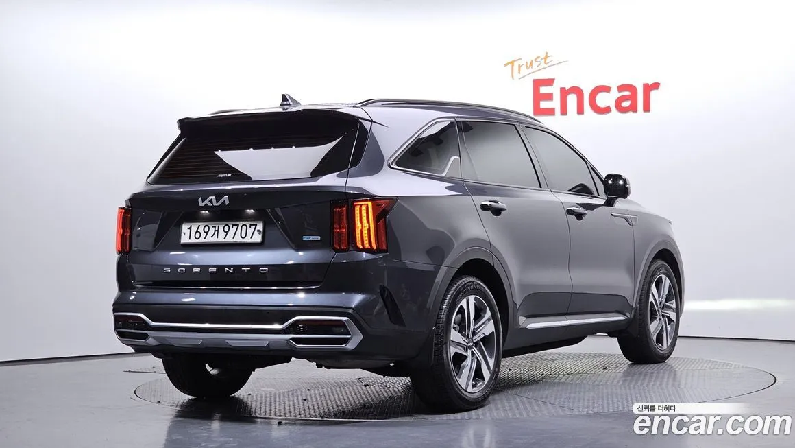 Kia Sorento — фото 4