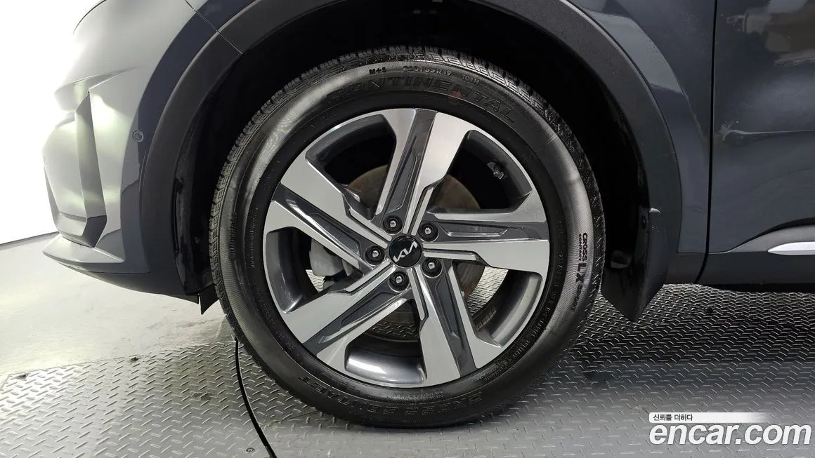 Kia Sorento — фото 6