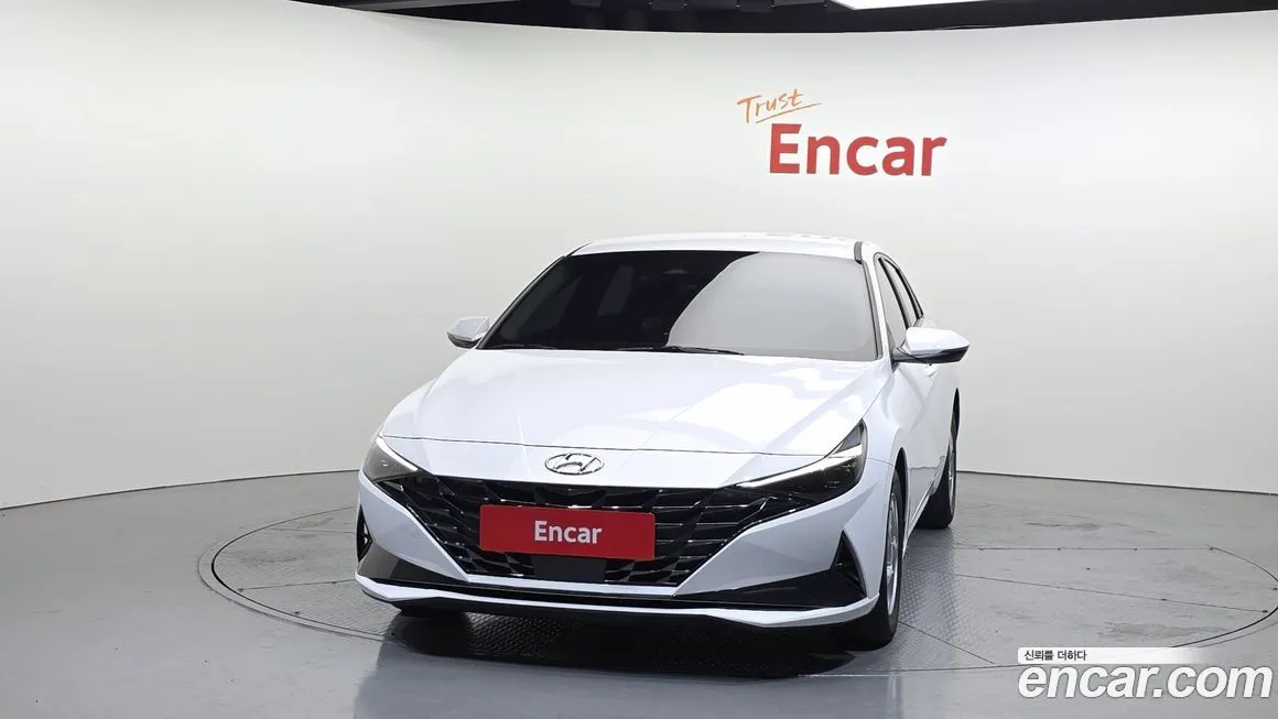 Hyundai AVANTE — фото 2