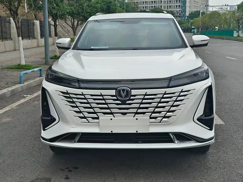 Changan CS75PLUS 2024 из CN, фото 7