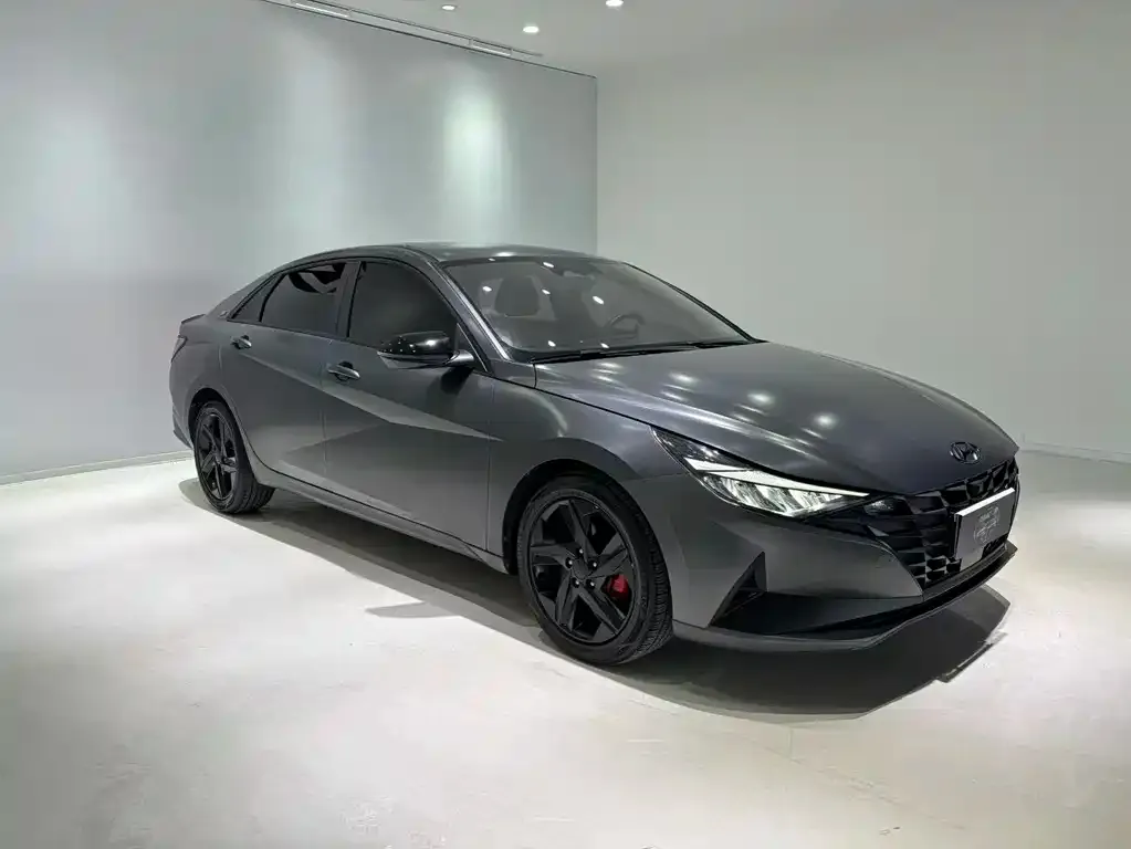 Hyundai Elantra — фото 8